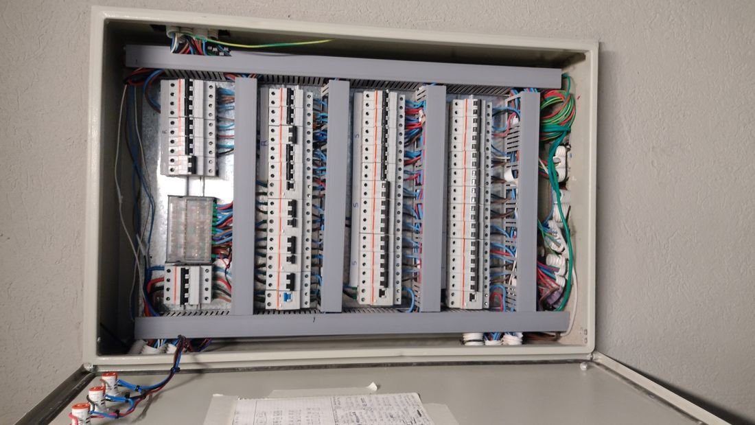 Tablero eléctrico general con sistema de domótica